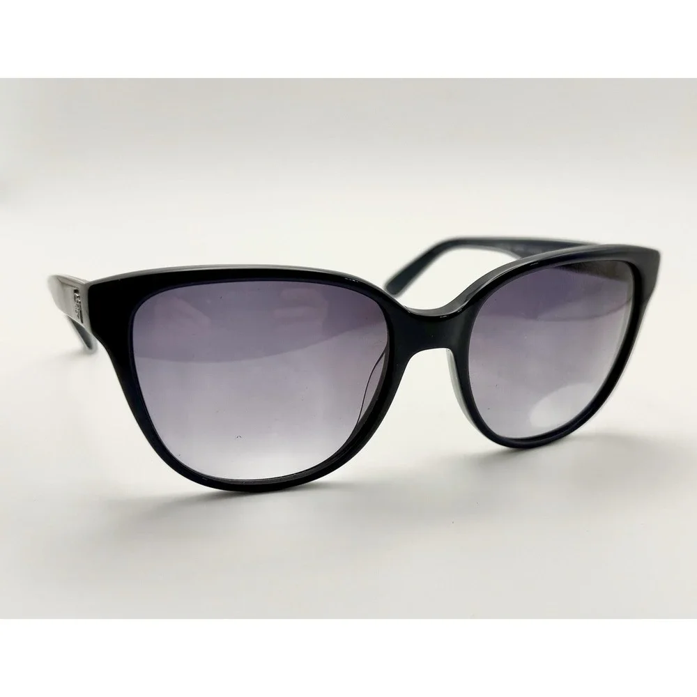 BEBE Woman's Sunglasses Temptation BB7185 Navy With Case 54-17-135‎ Pre-owned